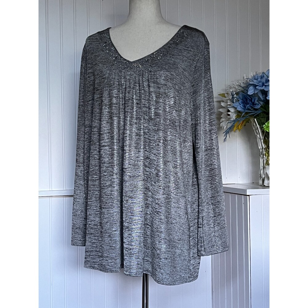 Gray V-Neck Silver Metallic Long Sleeve Top 1X